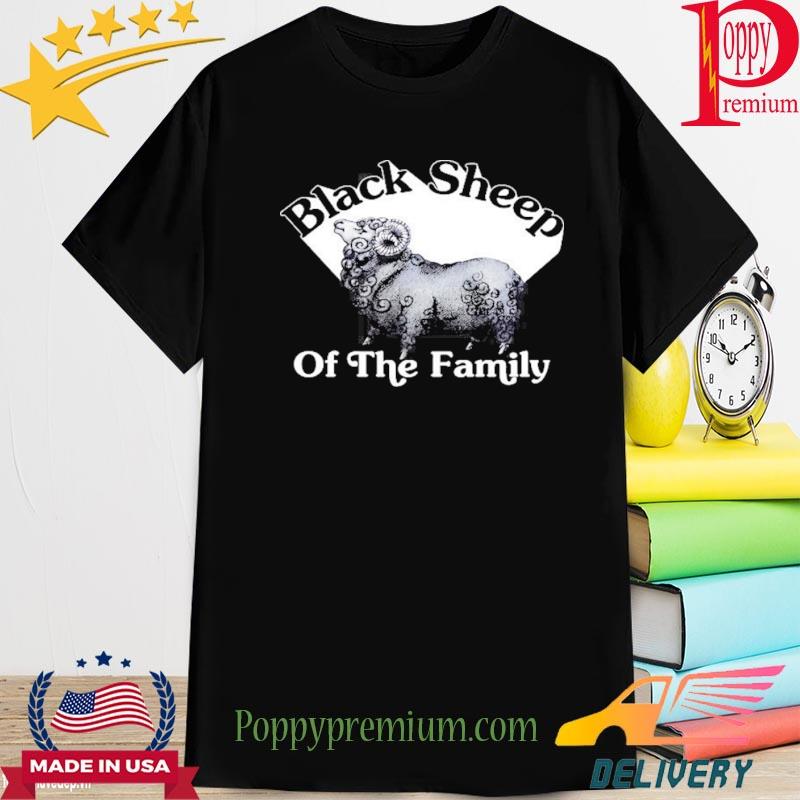 Jason Aldean Wearing Black Sheep Of The Family Shirt
